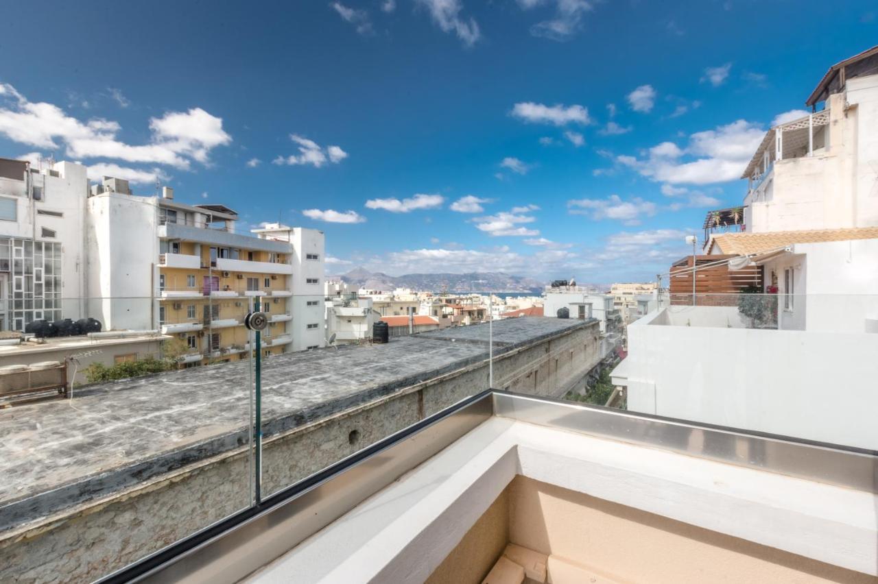 The Central Boutique Apartments Heraklion  Bagian luar foto