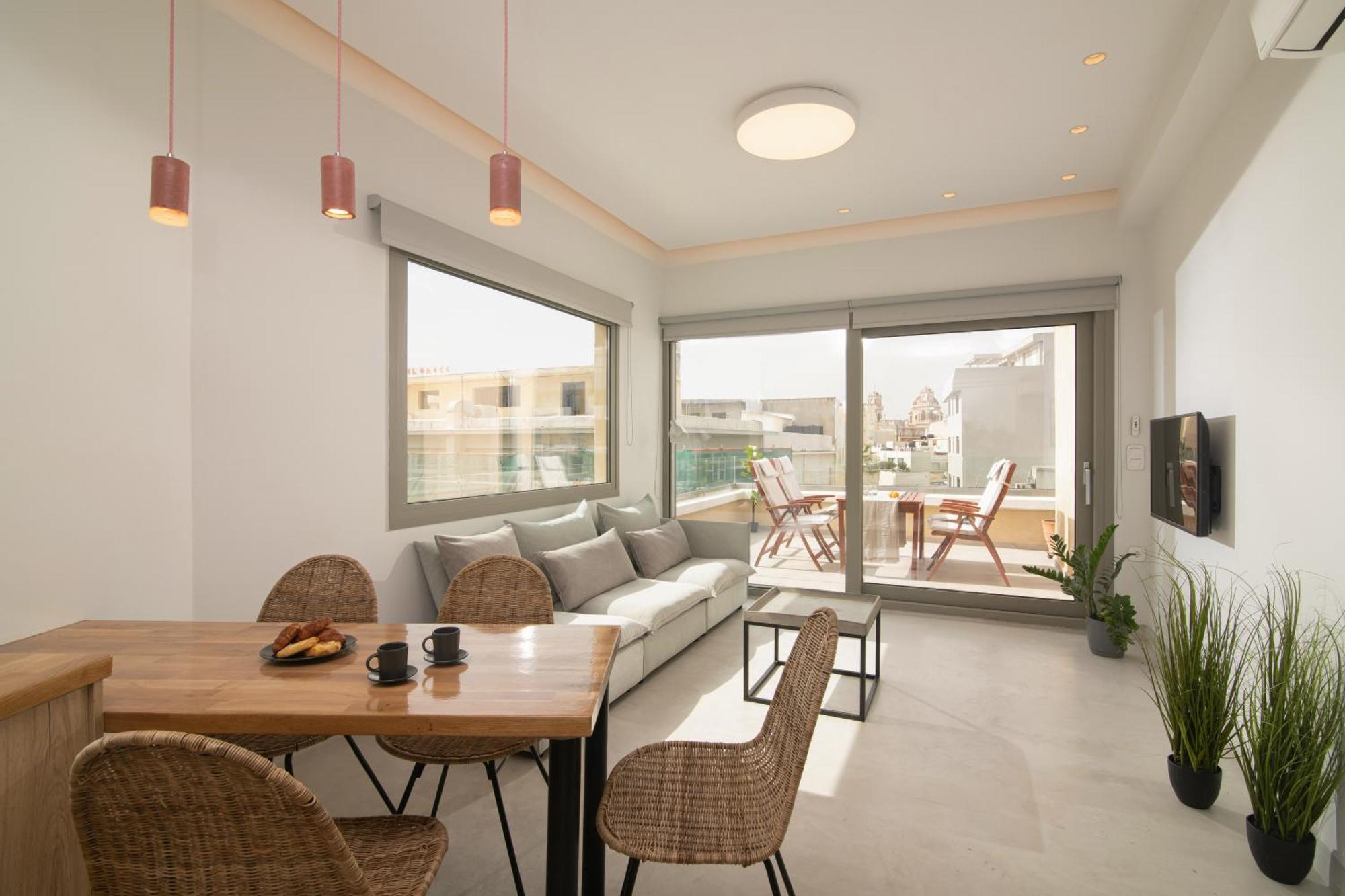 The Central Boutique Apartments Heraklion  Bagian luar foto