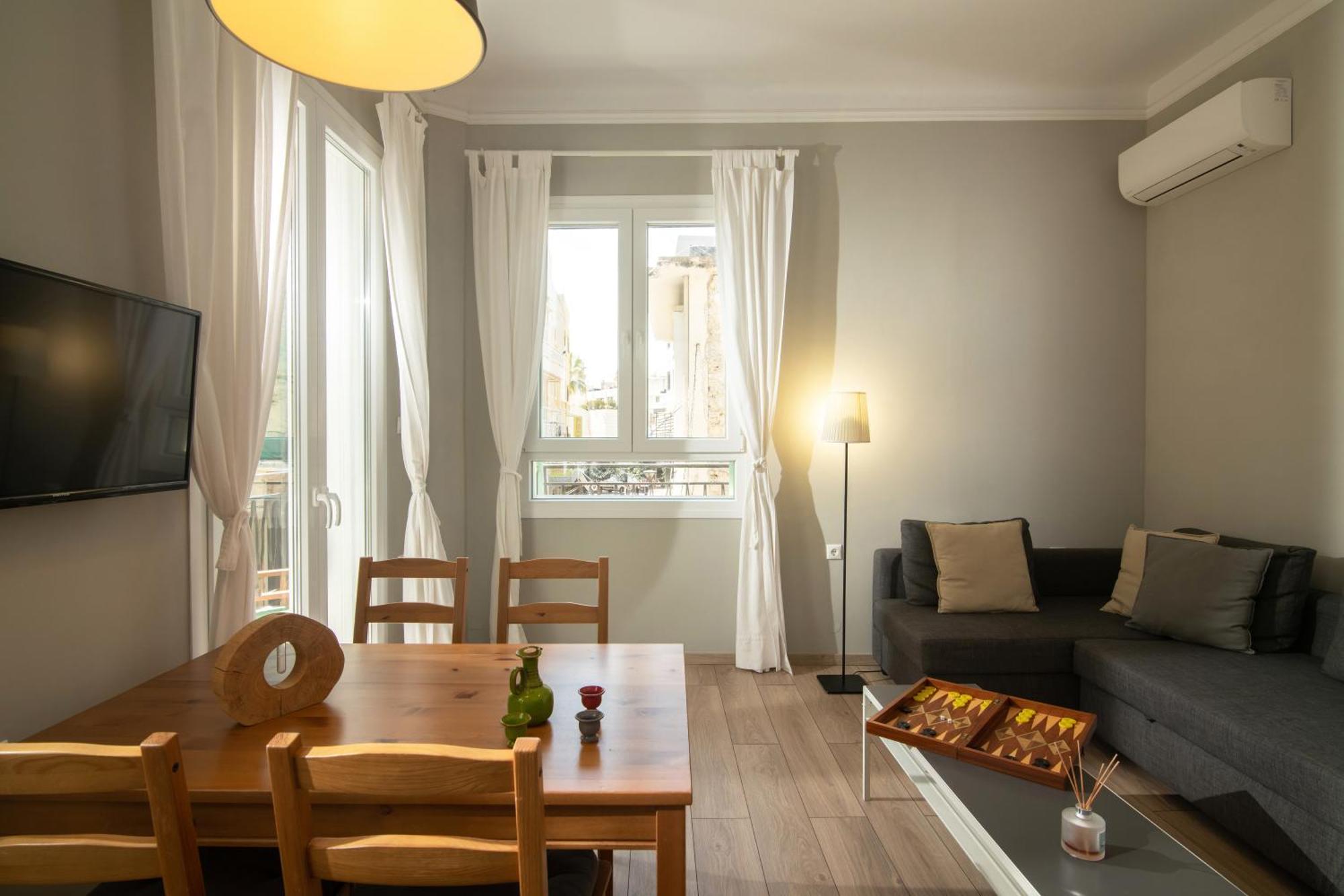 The Central Boutique Apartments Heraklion  Bagian luar foto