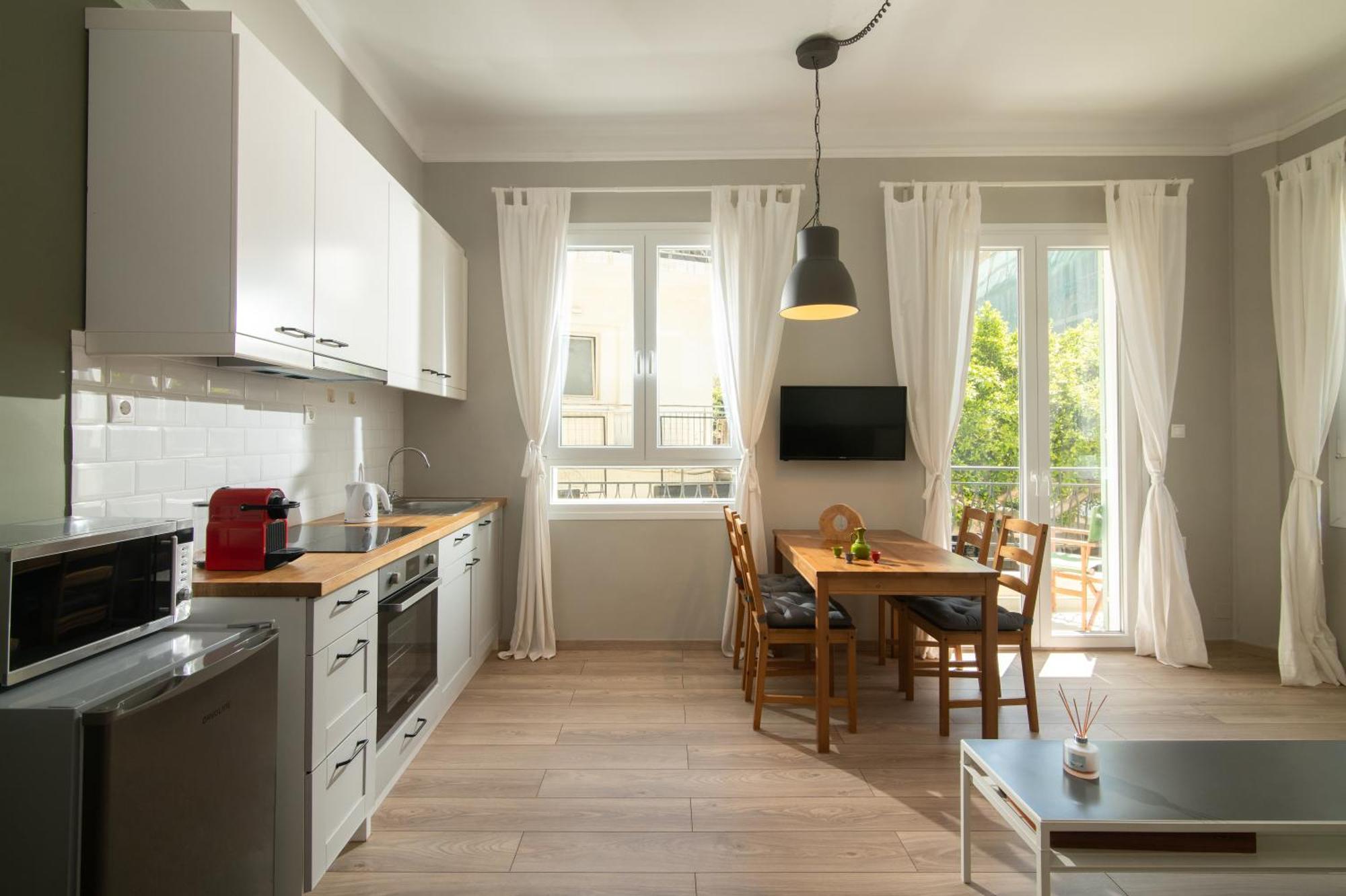 The Central Boutique Apartments Heraklion  Bagian luar foto