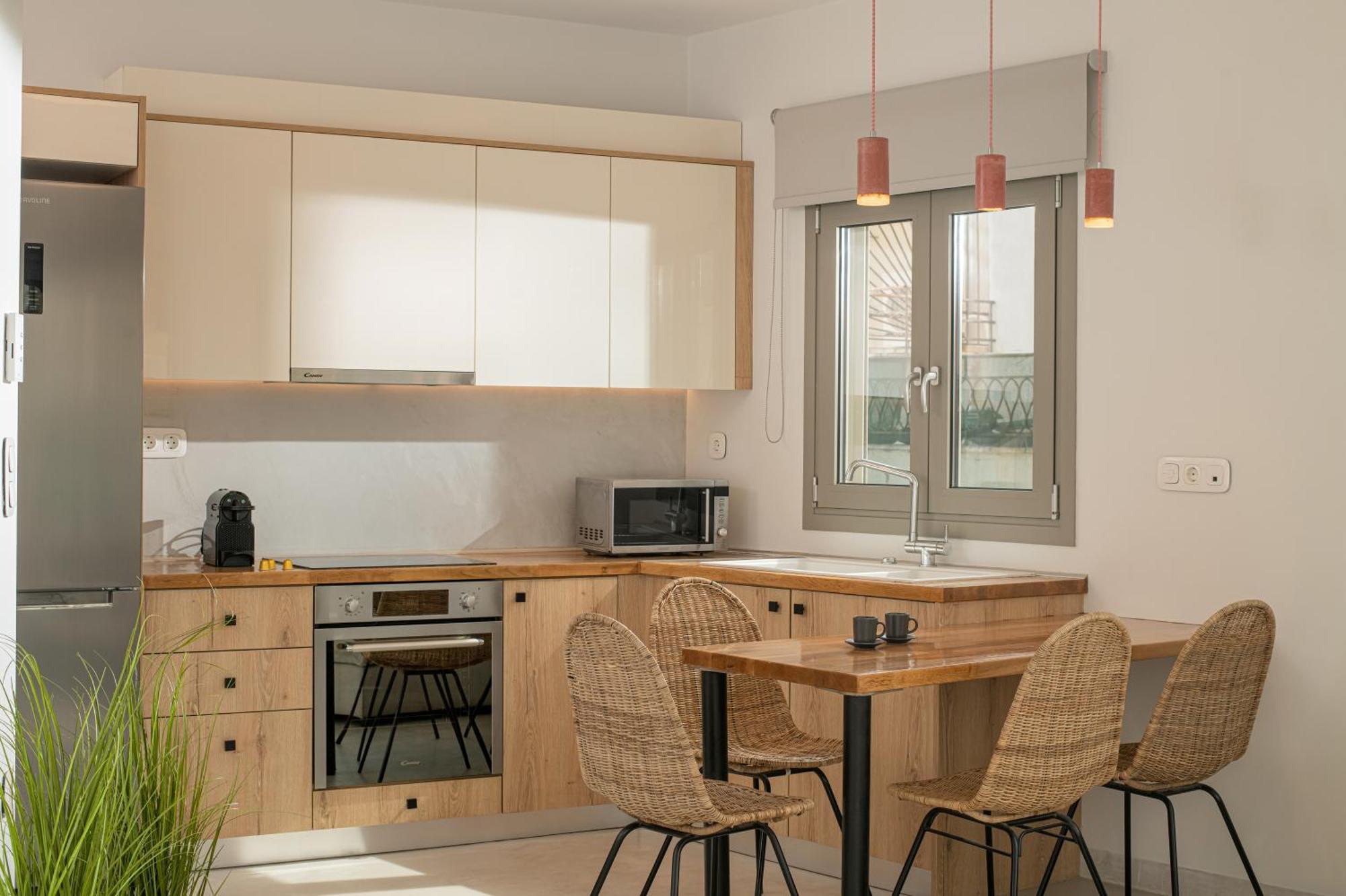 The Central Boutique Apartments Heraklion  Bagian luar foto