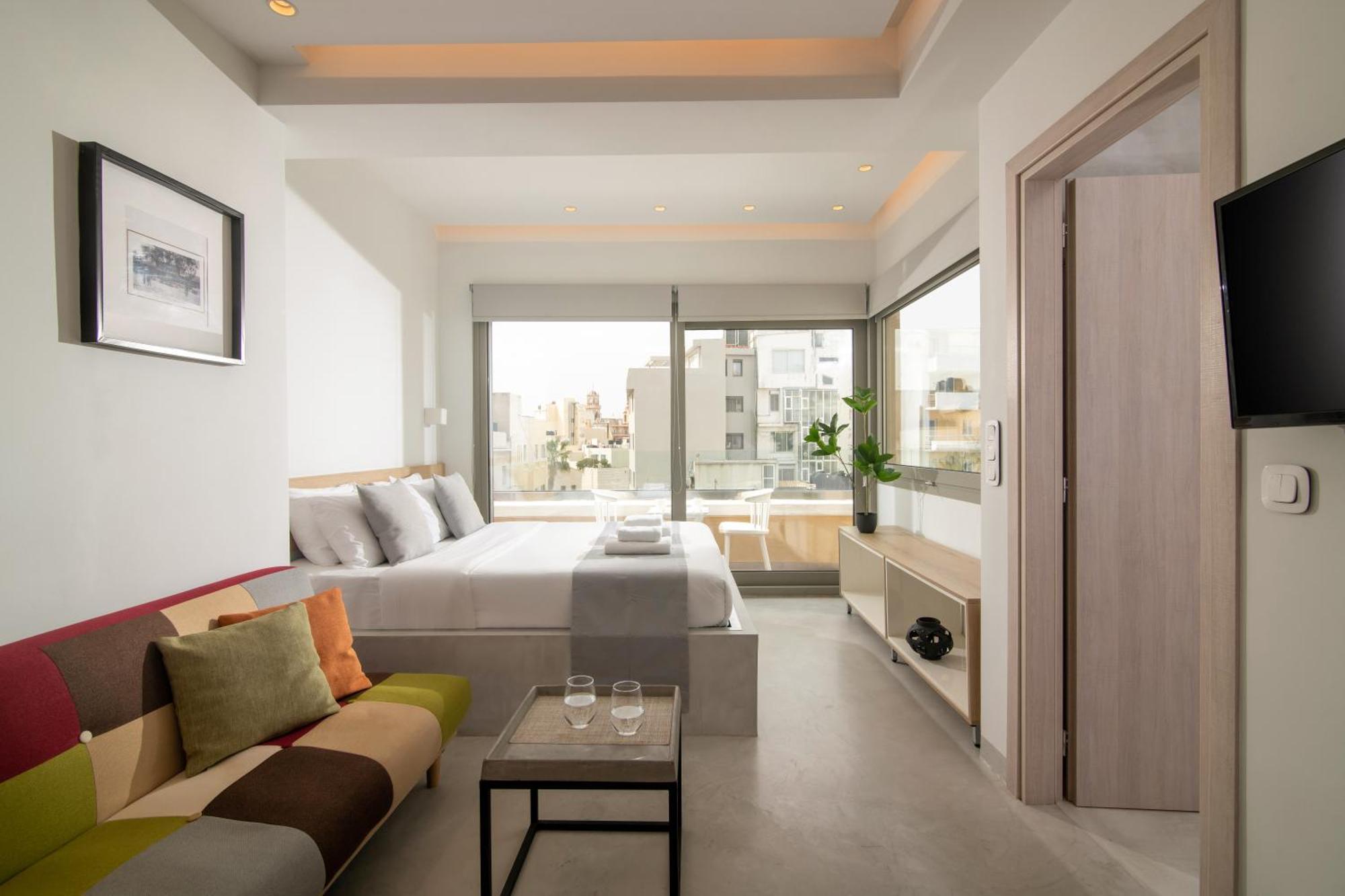 The Central Boutique Apartments Heraklion  Bagian luar foto